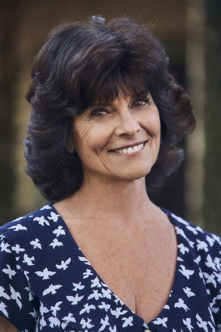 Adrienne Barbeau Biography |