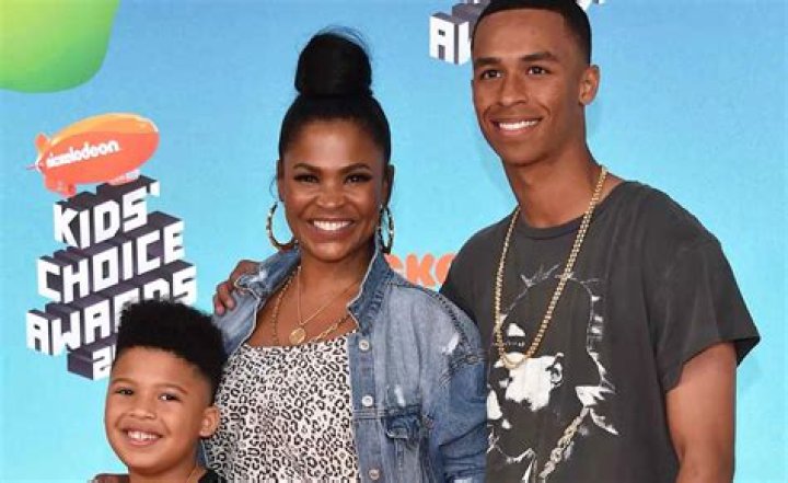 After two tragic Break-up, actor, Massai Dorsey Sr. is enjoying his Single life