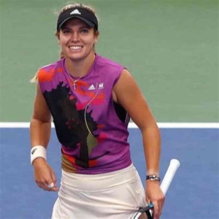 Caty McNally Tennis Bio, Wiki, Age, Height, Family, Boyfriend, Tennis, and Net Worth.