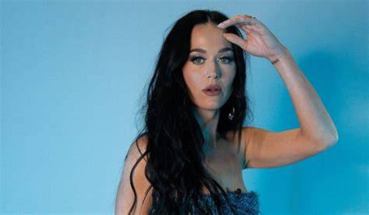 Is Katy Perry Lesbian? The Year of the Lesbian Speculation