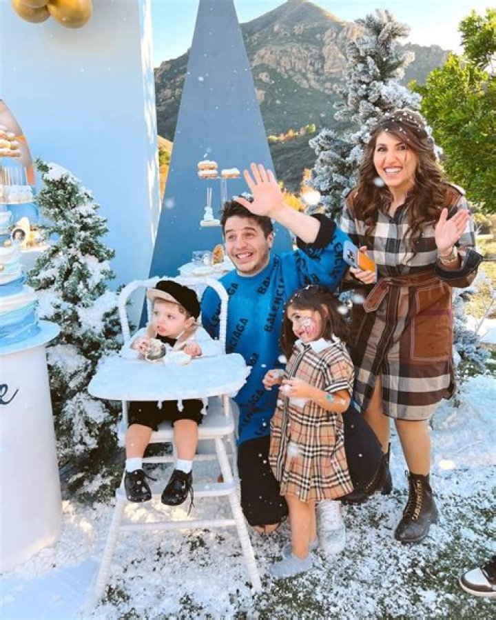 Luis J. Gomez Bio, Wiki, Age, Height, Family, Wife, Girlfriend, Children, Career, and Net Worth
