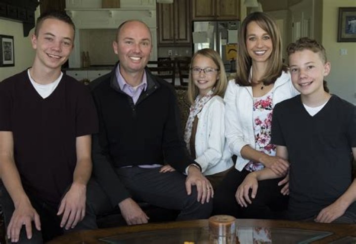 Meet Spencer Cox children Kaleb Cox, Emma Kate Cox, Gavin Cox, and Adam Cox