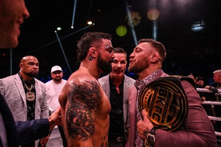 Mike Perry Height