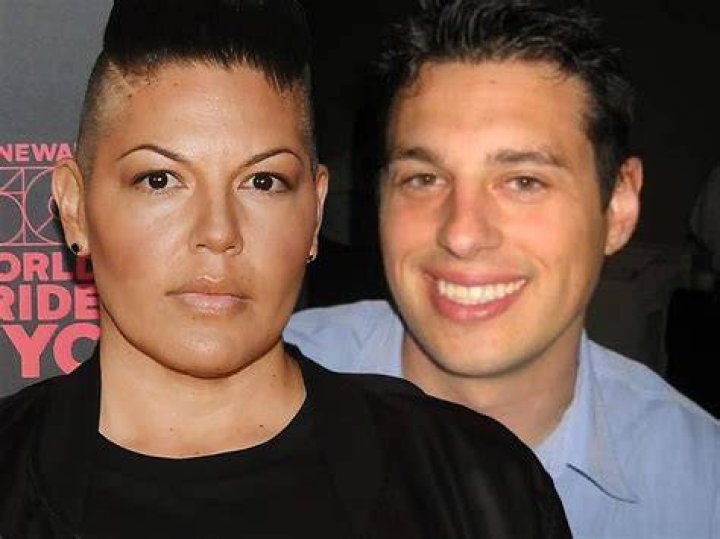 The Inspiring Husband Behind Sara Ramirez's Success