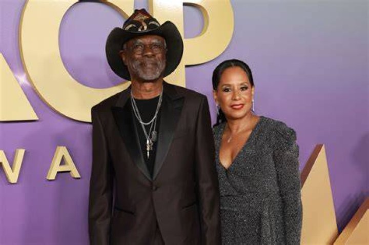 Where is Glynn Turman's ex-wife? ·