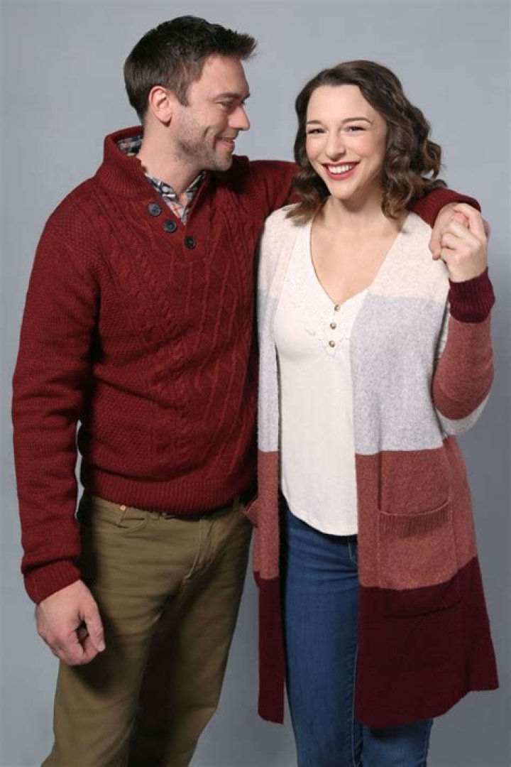 Who Is Aubrey Reynolds Husband? Everything About The Hot Chocolate Holiday Cast
